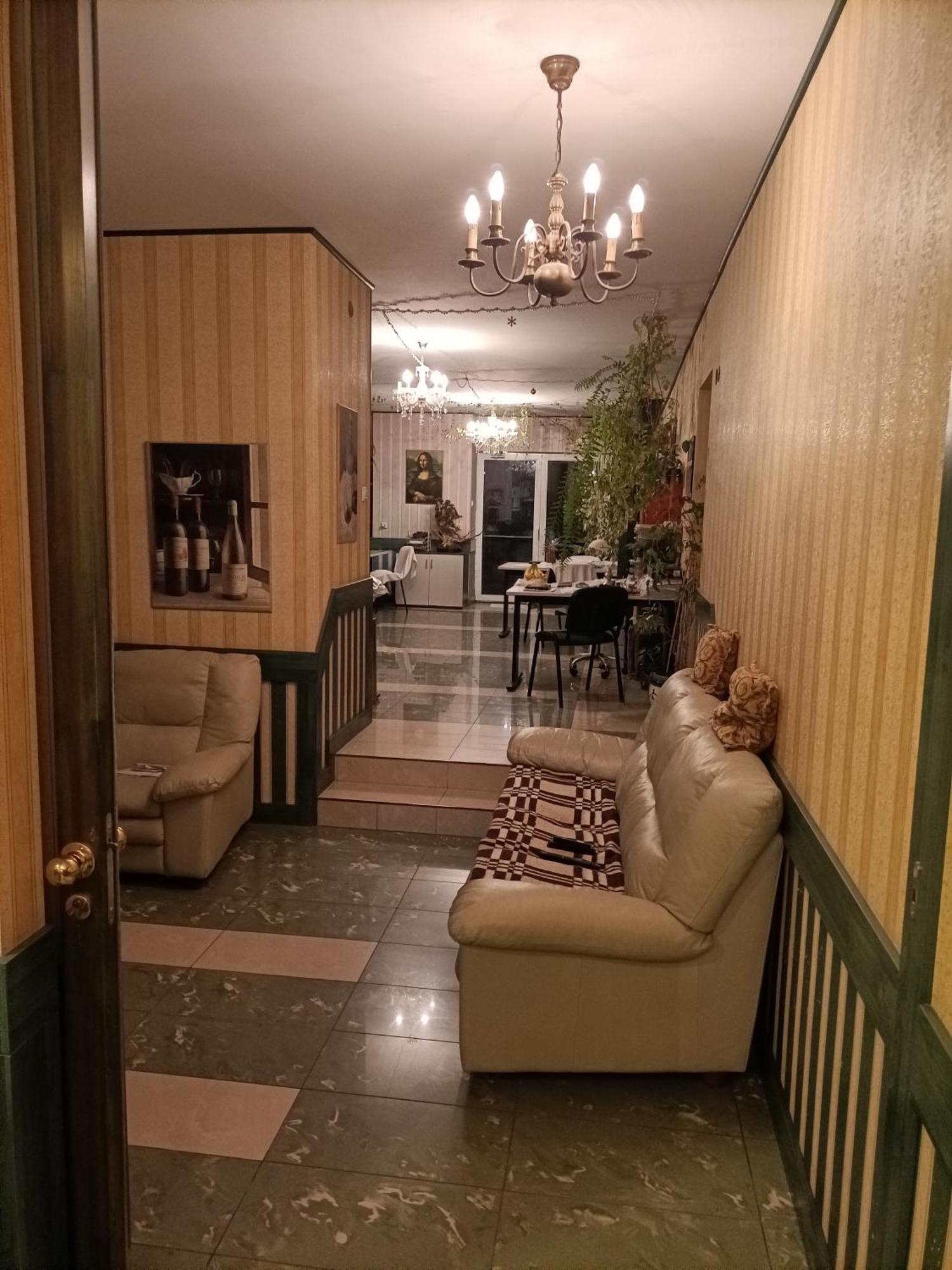 Metro Budget Place - Arkadia pokoje, apartamenty Varšava Exteriér fotografie