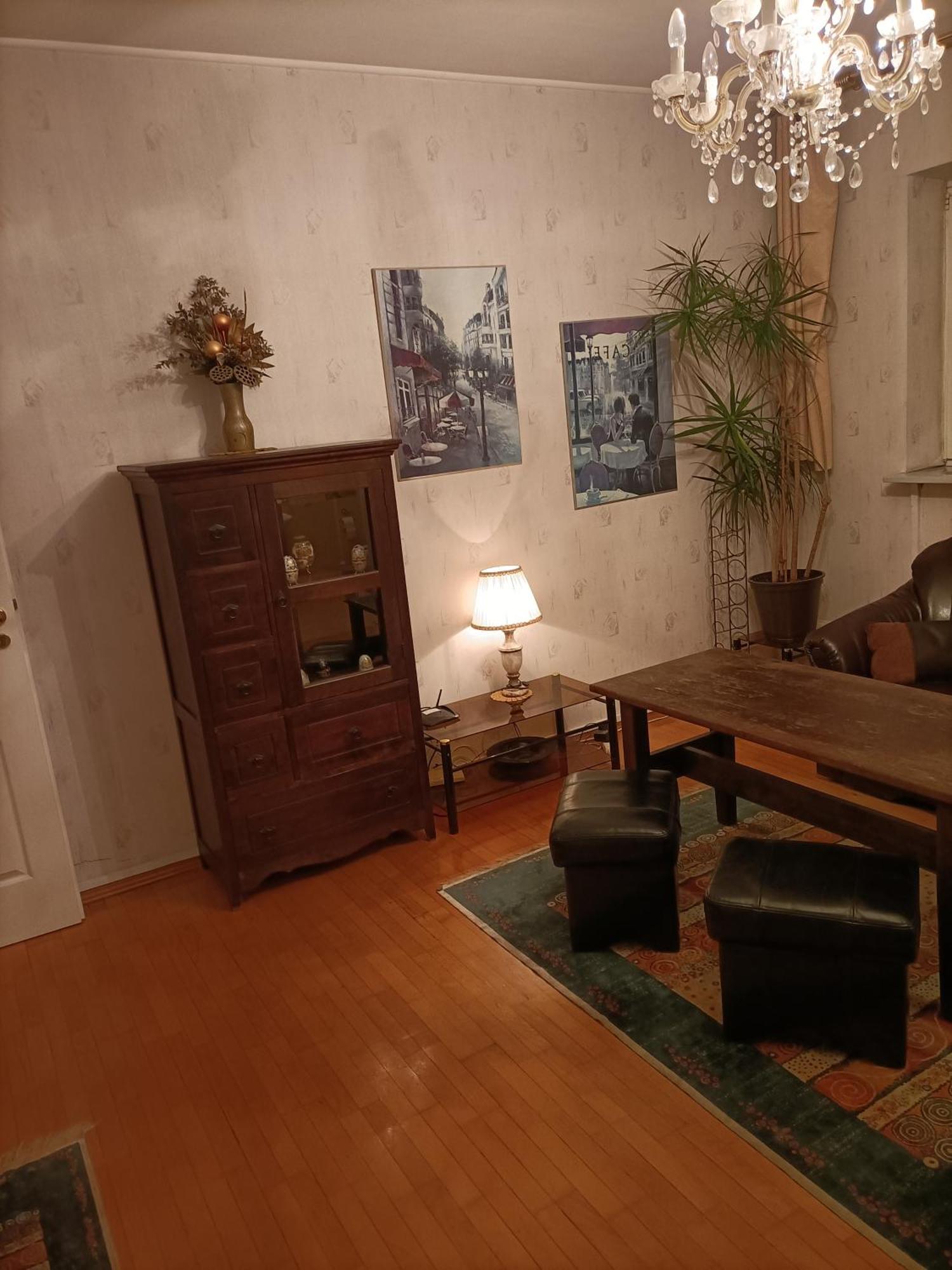 Metro Budget Place - Arkadia pokoje, apartamenty Varšava Exteriér fotografie