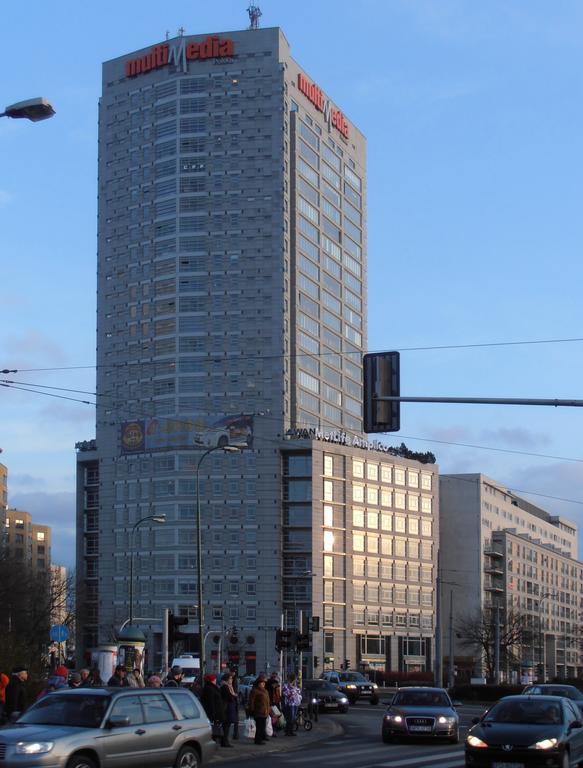 Metro Budget Place - Arkadia pokoje, apartamenty Varšava Exteriér fotografie